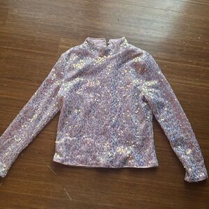 Sparkling, long sleeved top